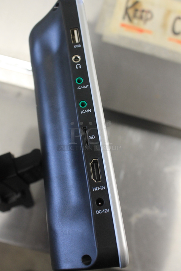 Naviskauto BR1202SB Portable DVD Player / Video Player. - Image 6 of 10