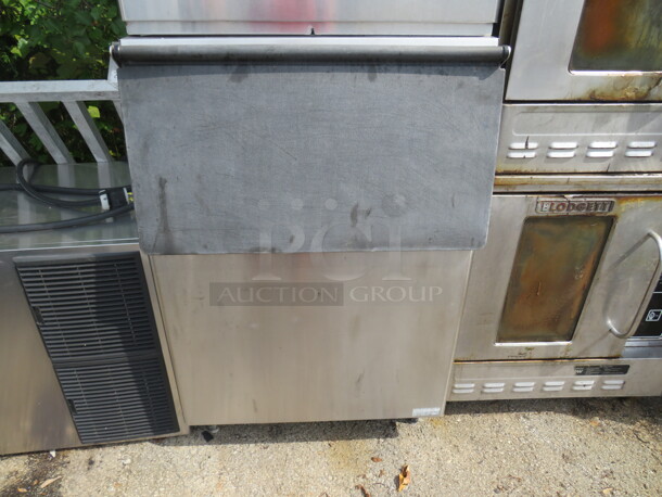 One Hoshizaki Ice Bin. 30X34X46 - Image 1 of 3