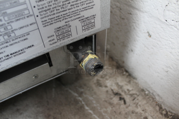 2021 Avantco 177CAG24TG Stainless Steel Commercial Countertop Natural Gas Powered Flat Top Griddle. 35,000 BTU. - Image 7 of 8