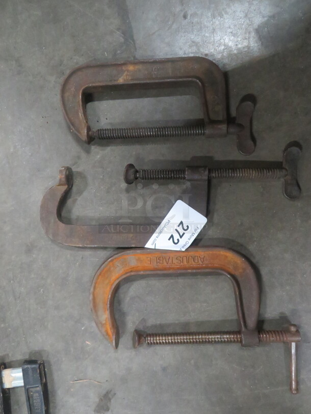 Metal Clamp. 3XBID - Image 1 of 1