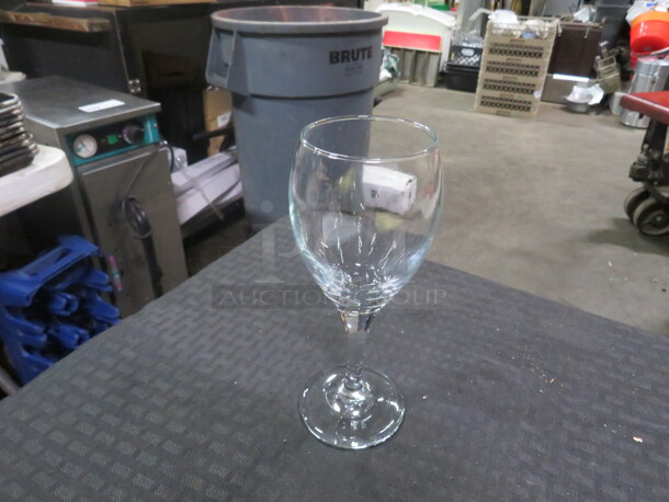 Stem Wine Glass. 6XBID