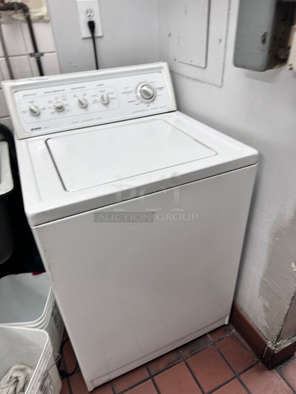 Kenmore 20232 3.5 Cu. Ft. Top-Load Washer W/Porcelain Basket - White 115 Volt Working! - Image 2 of 7