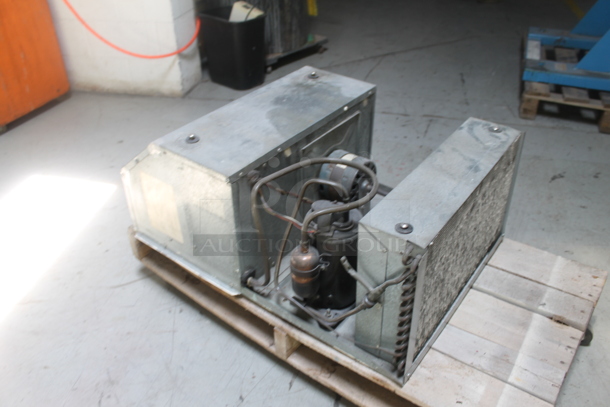 Metal Commercial Compressor Condenser. BUYER MUST REMOVE.  - Image 3 of 8