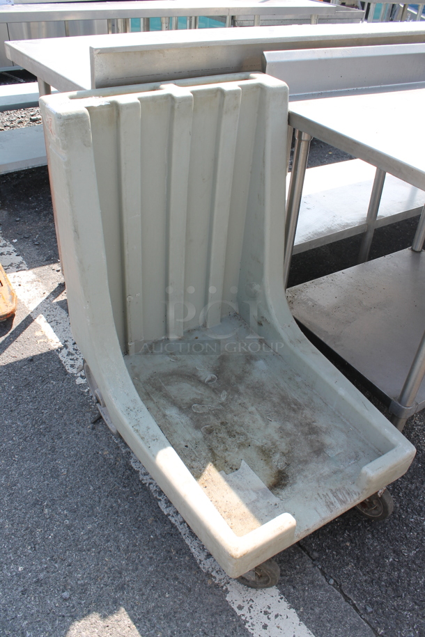 Gray Poly Baking Pan Cart on Commercial Casters. - Image 2 of 5