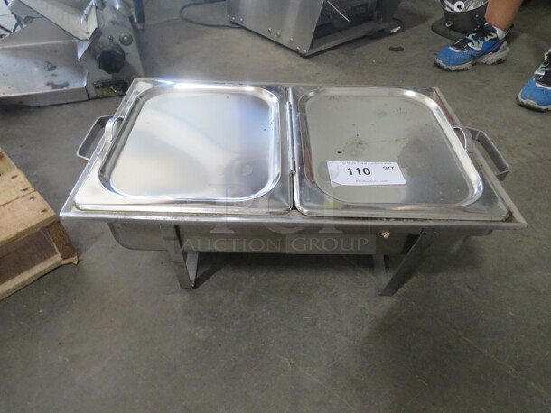 One Full Size Chafer With Hinged Lid.