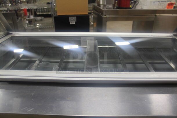 GENTLY USED! Beverage Air Model SPE60-24M-STL Commercial Stainless Steel Clear Top Refrigerated Buffet Line/Prep Table On Casters. 60x48x61.5. 115V/60Hz. Working When Pulled!  - Image 5 of 9