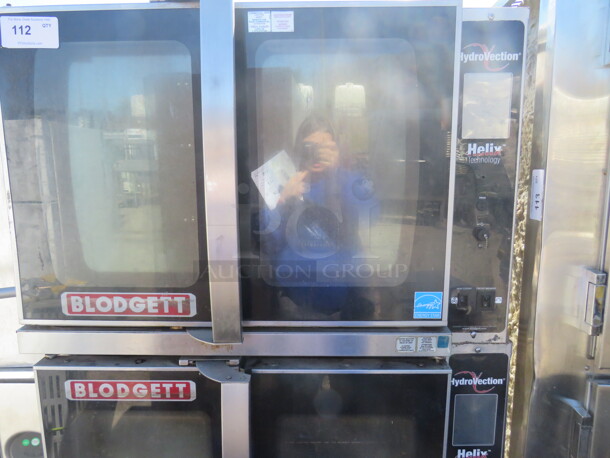 One WORKING Blodgett Hydrovection Double Oven With Helix Technology, And 6 Racks On Casters. 38X45X66.5 - Image 3 of 6