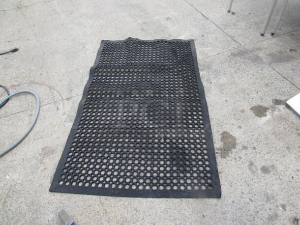 One Fatigue Mat 60X37 - Image 1 of 1