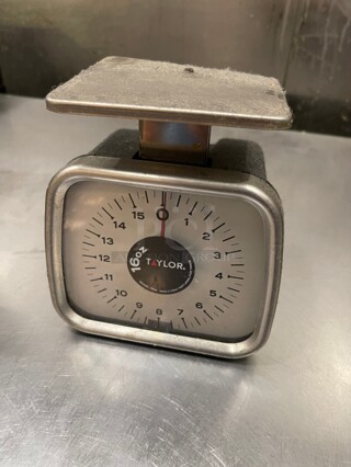 Nice! Taylor TP16 16 oz Commercial Compact Portion Scale NSF Tested and Working! 