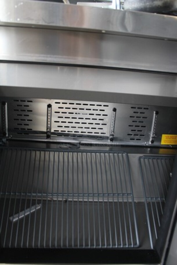 BRAND NEW SCRATCH AND DENT! 2023 Avantco 447APST72 Stainless Steel Commercial Sandwich Salad Refrigerated Prep Table Bain Marie Mega Top. Comes w/ Commercial Casters. 115 Volts, 1 Phase. Tested and Working! - Image 7 of 10