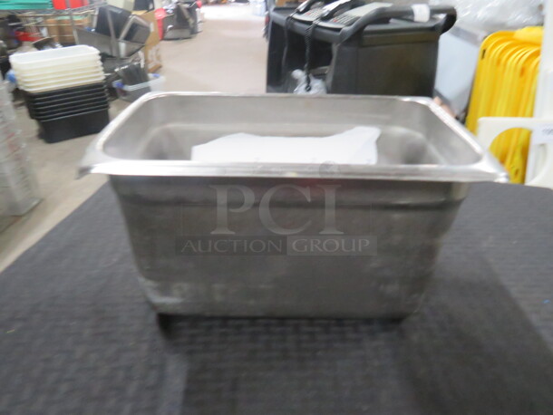 1/4 Size 6 Inch Hotel Pan. 5XBID - Image 1 of 1