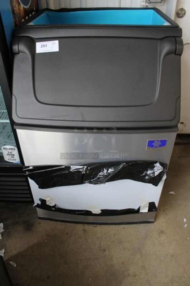 BRAND NEW SCRATCH AND DENT! Manitowoc D570 Stainless Steel Commercial Ice Bin. 