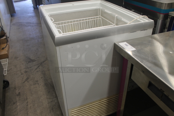 Master-Bilt EK26 Derby+ Commercial Electric Vertical White Freezer With Polycoated Shelves. 120V. Tested and Working! - Image 3 of 8