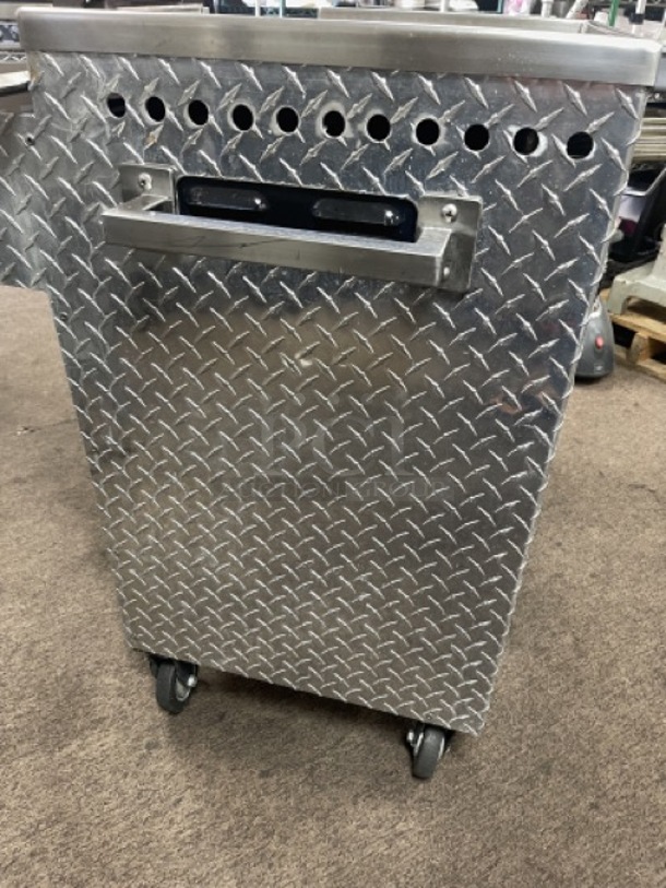 Blackstone Commercial Flat Grill Propane Griddle Tested and Working! - Image 6 of 7