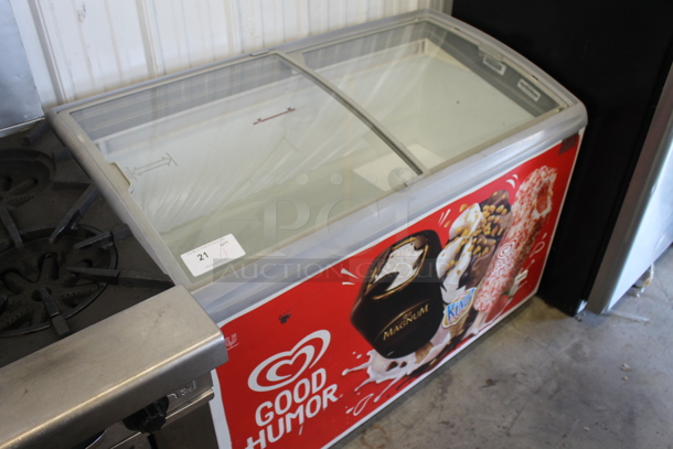 AHT RIO S 125 Metal Commercial Novelty Ice Cream Treat Chest Freezer Merchandiser w/ 2 Sliding Lids on Commercial Casters. 110-120 Volts, 1 Phase. Cannot Test Due To Missing Power Cord - Image 2 of 5