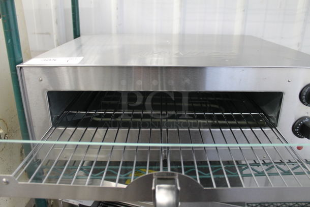 BRAND NEW SCRATCH AND DENT! Avantco 177CPO16TSGL Stainless Steel Countertop Pizza / Snack Oven with Adjustable Thermostatic Control and Glass Door. 120 Volts, 1 Phase. Tested and Working! - Image 2 of 5
