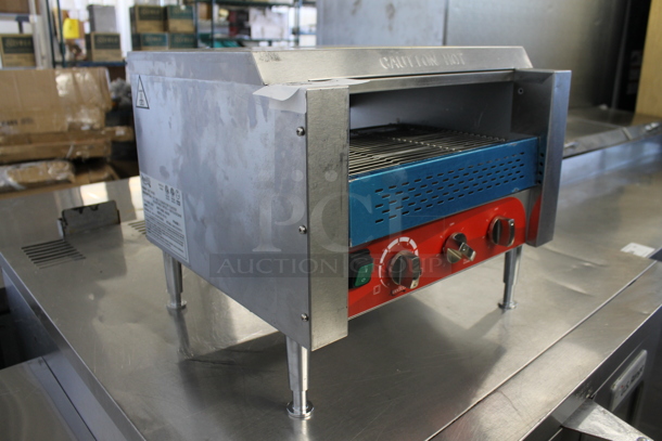 BRAND NEW SCRATCH AND DENT! Avantco 184T3600B Stainless Steel Commercial Countertop 14 1/2" Wide Conveyor Toaster with 3" Opening - 208V, 3600W, 1200 Slices per Hour. 208 Volts, 1 Phase. Tested and Working! - Image 3 of 6