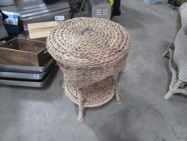 One AWESOME Wicker Side Table. 19X21