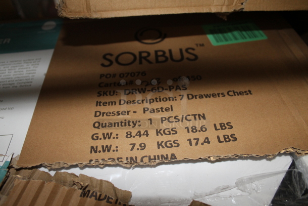 ALL ONE MONEY! Tier Lot of Various BRAND NEW SCRATCH AND DENT! Items Including Acrylic Drinking Glasses, Beverage Dispenser and Storage Bin Set - Image 6 of 6