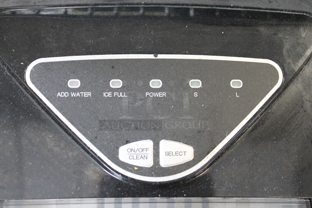 Silonn SLIM01B Metal Commercial Countertop Ice Maker. 115 Volts, 1 Phase.  - Image 3 of 4