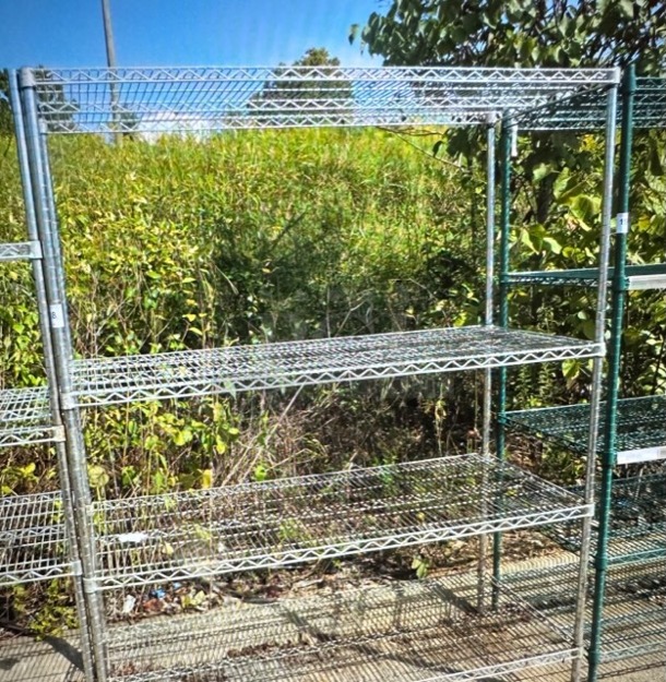 One Metro Shelf With 4 Shelves. 60X24X75 - Image 1 of 1