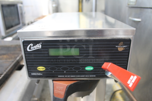 Curtis FBD500GT62A000 Stainless Steel Commercial Coffee Machine w/ Hot Water Dispenser and Poly Brew Basket. 120/220 Volts, 1 Phase. - Image 4 of 7