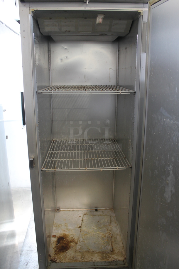 Beverage Air EF24-1AS Stainless Steel Single Door Reach In Freezer w/ Poly Coated Racks on Commercial Casters. 115 Volts, 1 Phase. Tested and Working! - Image 4 of 5