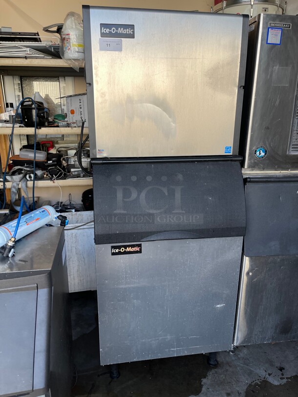 Fully Refurbished!  Ice-O-Matic 1006HA5 Commercial Ice Maker Ice Machine 1000lb per day  with 500lb  Ice Bin! 220 Volt 1Phase Tested and Working!