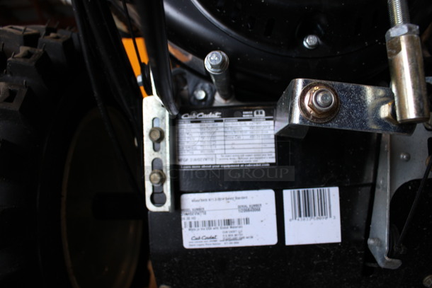 Cub Cadet 3X 30" HD Three Stage Power Metal Snow Thrower. 30x54x40 - Image 6 of 7