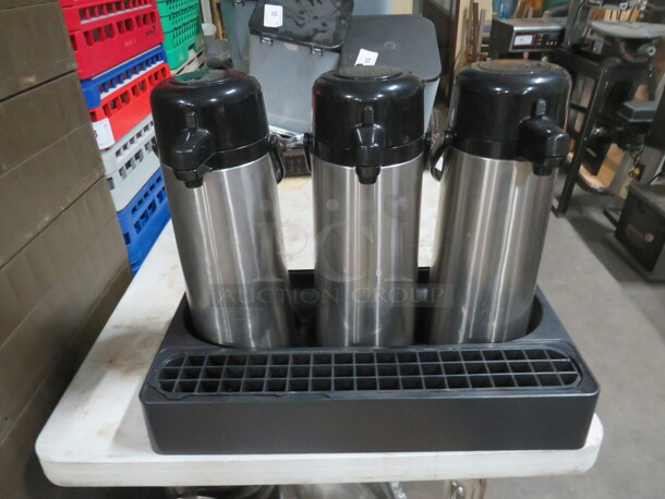 One Triple Airpot Holder With Drain Tray And 3 Airpots. 2.5 Liter. 22X11X17 - Image 1 of 2