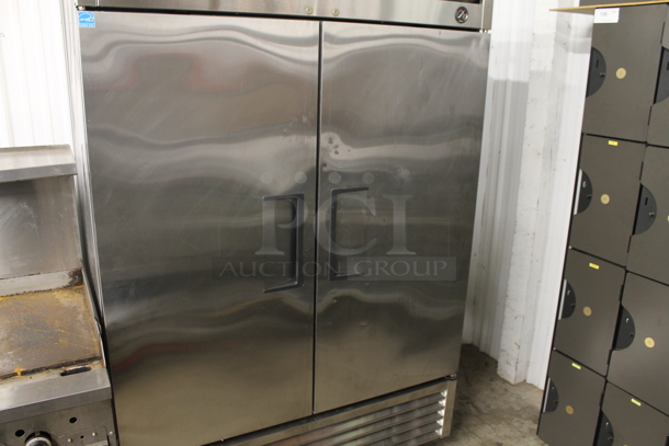 2011 True T-49F-HC Stainless Steel Commercial 2 Door Reach In Freezer w/ Poly Coated Racks on Commercial Casters. 115 Volts, 1 Phase. Tested and Working! - Image 3 of 8