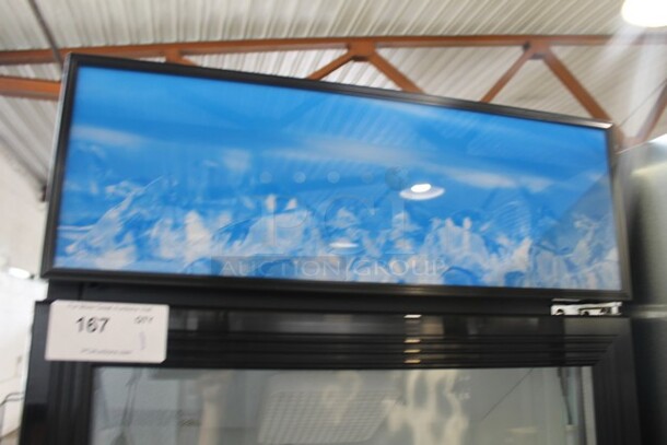 BRAND NEW SCRATCH AND DENT! Avantco 178GDC15HCB Metal Commercial Single Door Reach In Cooler Merchandiser w/ Poly Coated Racks. 115 Volts, 1 Phase. Tested and Working! - Image 3 of 9