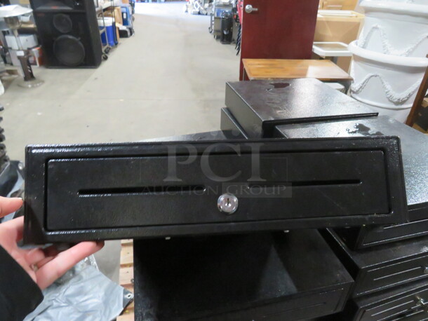 One MMF Cash Drawer WITH KEY! . Model# Printer Driven. $196.76