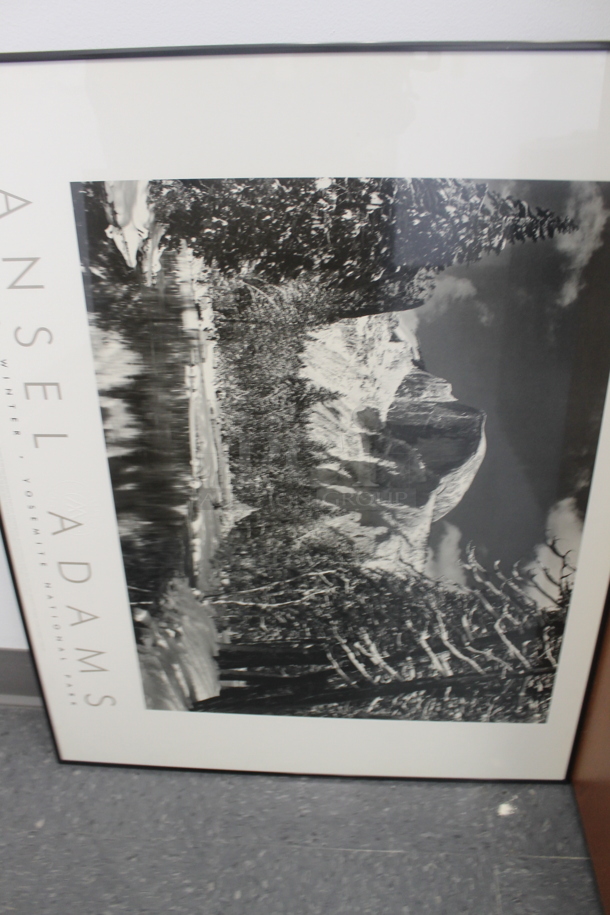 ALL ONE MONEY! ROOM LOT of Various Items Including Desks, Bookshelf and Chairs. BUYER MUST REMOVE. - Image 5 of 8