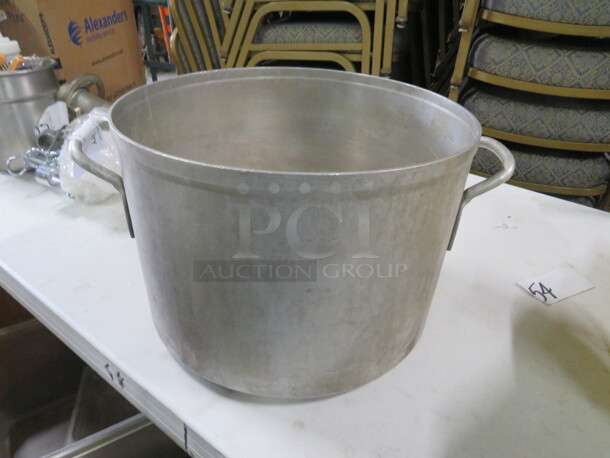 One 14X10 Aluminum Stock Pot.