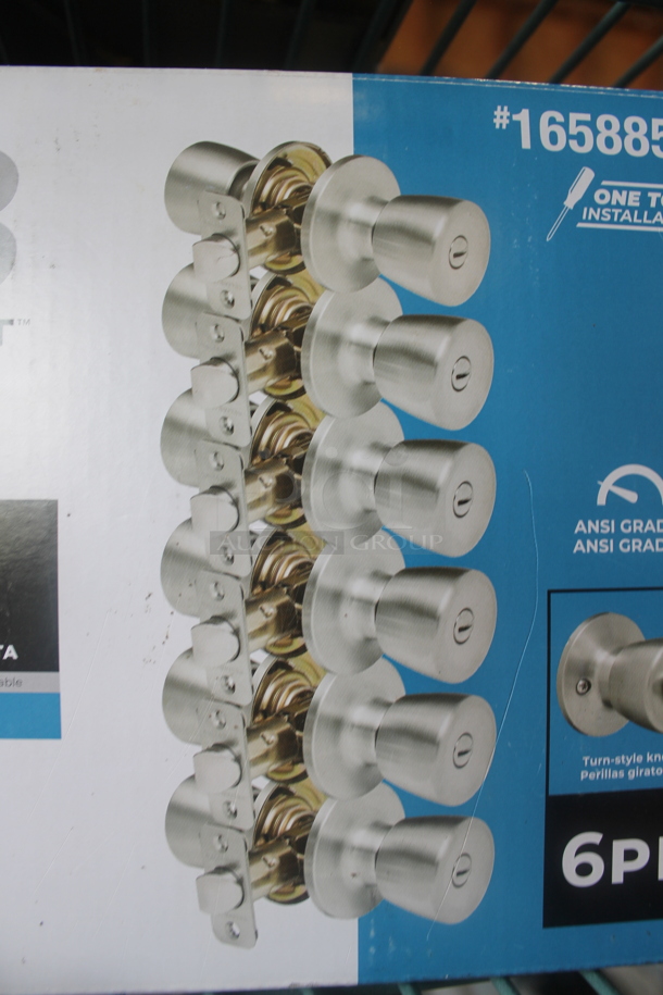 Box of BRAND NEW Doorknobs - Image 3 of 4