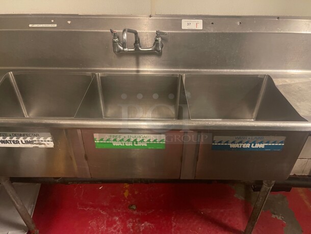 Nice! Commercial Three Compartment Stainless Steel Sink 119x34 Has Three 24x24 Compartments  - Image 4 of 5