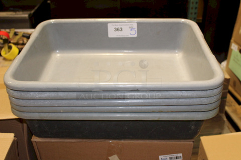 Rubbermaid FG334900GRAY 20" x 15" x 5" Gray High-Density Polyethylene Bus Tub. 5x your bid.