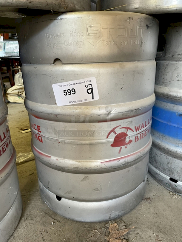 ?FULL SIZE! 1/2 Barrel Stainless Steel Sanke "D" Kegs With double Handles! ? 1/2 bbl kegs = 59 liters = 15.5 gallons = 124 pints = 165 x 12oz bottles/cans = 31 growlers. 9x Your Bid - Image 1 of 2