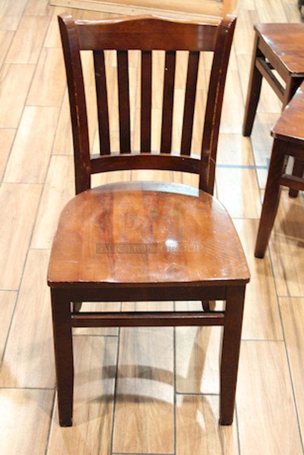  BEAUTIFUL! 4 Solid Oak Schoolhouse Style Ladder Back Chairs.  19x18x34  3x Your Bid - Image 7 of 8