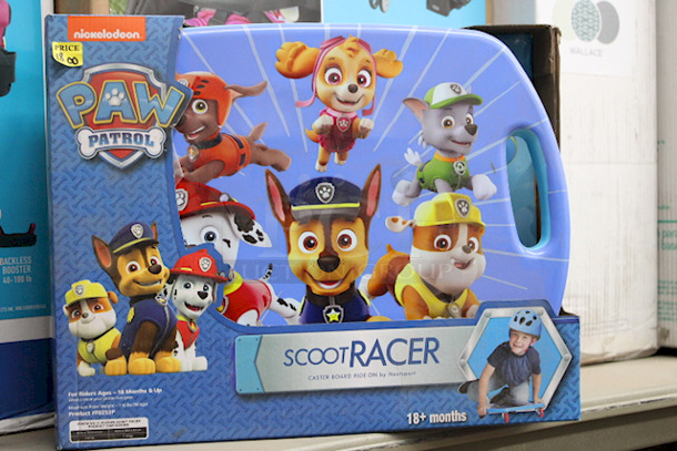 ALL NEW TOYS!! (2) Nickelodeon Jo Jo Siwa CD & G Karoke, (1) Emoji Table Cover 58"x84" #50773W, (2) Rollers Glow & Roll (1 blue, 1 Pink), (1) Little Tikes First Washer-Dryer, (1) Little Tikes First Oven, (1) Arcade Retro, (1) Nickelodeon Paw Patrol Scoot Racer, (1) Hasbro Gaming Road Trip Sorry! With Portable Case. 8x Your Bid 12 Items in Total - Image 7 of 8