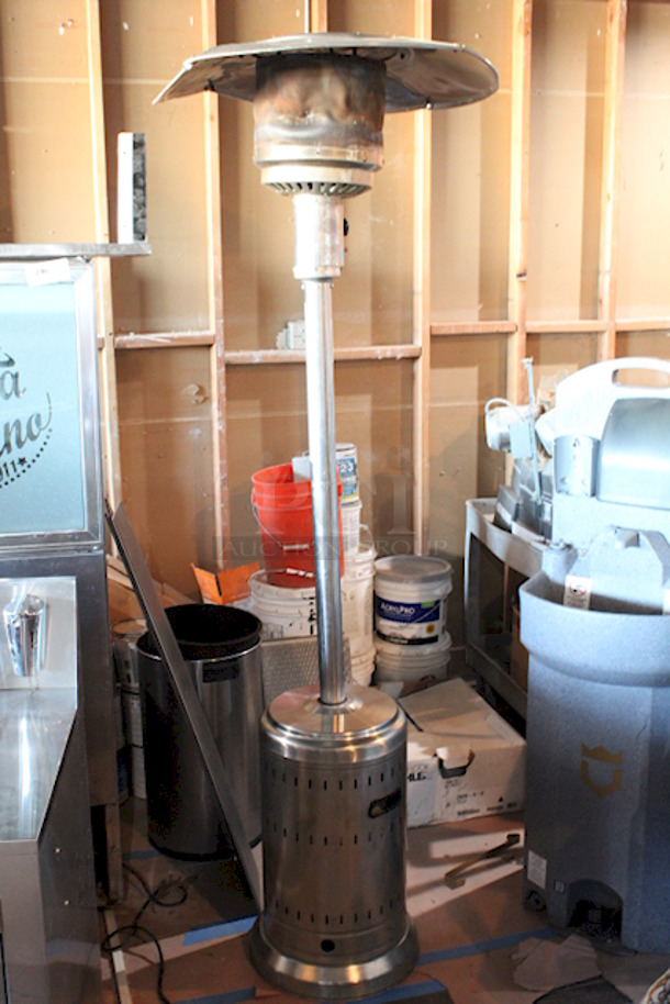 AmazonBasics 61825 46,000 BTU Outdoor Propane Patio Heater with Wheels, Commercial & Residential - Stainless Steel, 94" Tank Included.  - Image 2 of 3