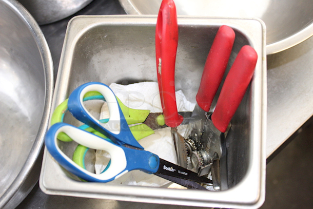 ALL FOR ONE! Bowls, Pans, Insert, Funnel and Misc.  - Image 5 of 6