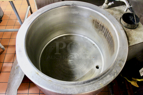 DAVRIK BK40 40 Gallon BAGEL KETTLE, Manifold Pressure: 5, Stainless Steel, Natural Gas. BISSC Approved, Meets NSF Construction Standards, Sanitation Approved. High Efficiency Adjustable Burner From 80K To 180K BTU's Per Hour. In Use Until Close of Restaurant Due To Pandemic.   34-1/4x51-1/2 - Image 4 of 4