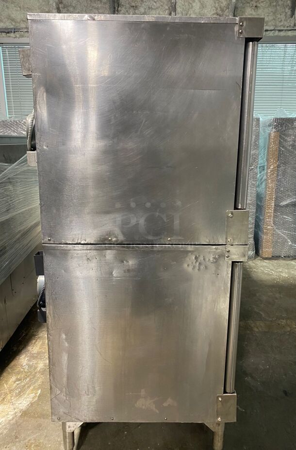 Vulcan VC55GD Natural Gas Double Deck Full Size Convection Oven - 100,000 BTU

 - Image 3 of 5