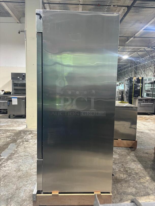 Brand New Scratch & Dent Dukers D55R 55" 2-Door Commercial Reach-In Refrigerator in Stainless Steel
 - Image 5 of 5