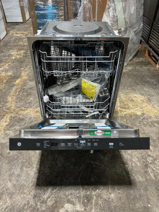 WOW!! scratch & dent GE Dry Boost Top Control 24-in Built-In !BRAND NEW! Dishwasher With Third Rack (Fingerprint-resistant Stainless Steel) ENERGY STAR, 45-dBA
 - Image 5 of 5