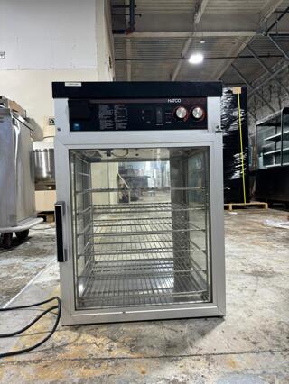 Hatco FSDT-1 22 21/50" Full Service Countertop Heated Display Case - (4) Tier Rack, 120v
