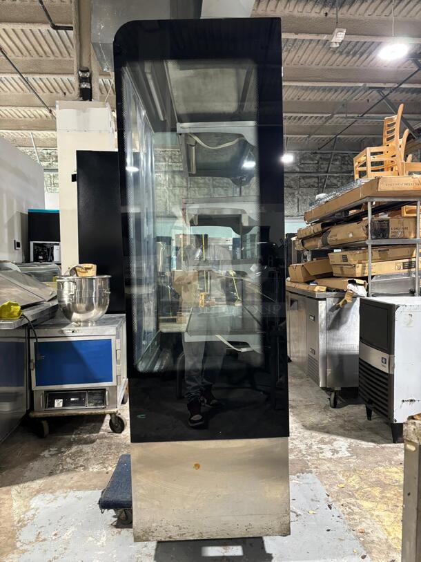 Sifa Commercial Refrigerated Open Grab-N-Go Display Case! With Pull Down Front Cover! Solid Stainless Steel! Model: GAEP6L096N0710
 - Image 4 of 4
