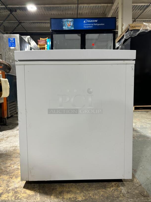 Chest freezer Stainless steel lid 446 litres | Adexa BD445JA - Image 6 of 7